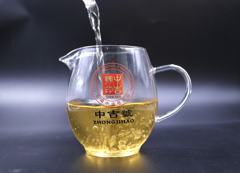 中吉號(hào)茶堂：普洱熟茶和紅茶，哪個(gè)更養(yǎng)胃？